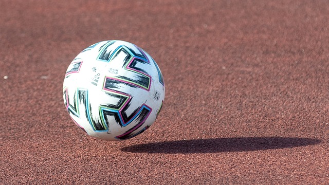 禁让人思考 禁让人思考